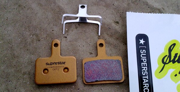 Superstar Sintered Brake Pads unboxed