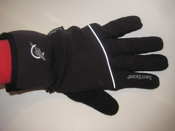 SealSkinz winter cycle gloves reflective