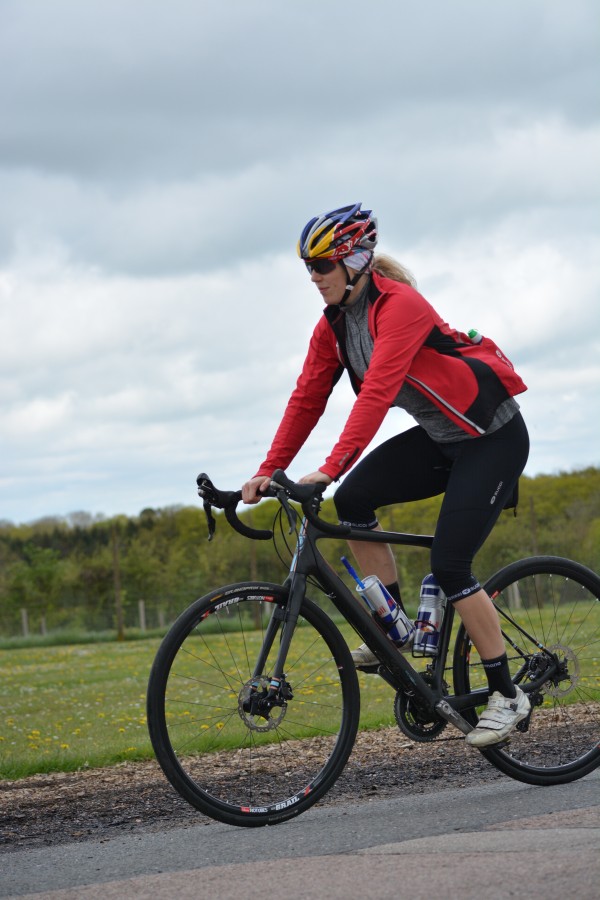 wings for life world run Rachel Atherton