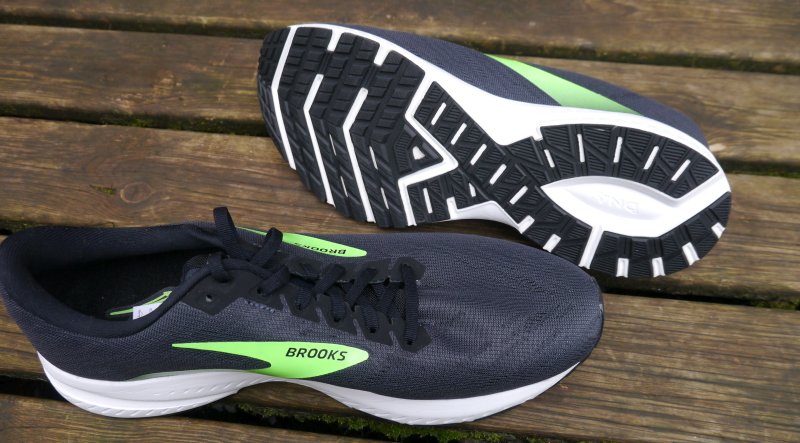 brooks launch 7 review